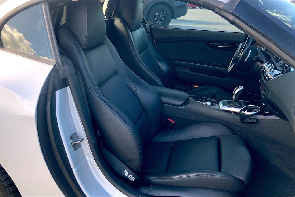 Thumbnail: 2013 BMW Z4 - 12