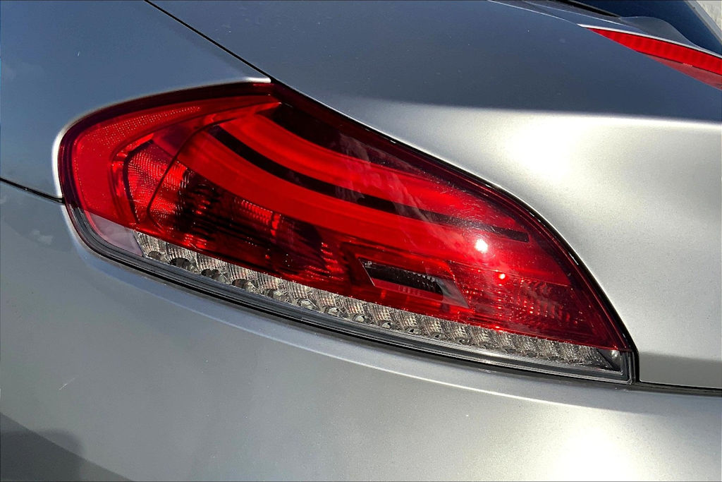 Thumbnail: 2013 BMW Z4 - 31