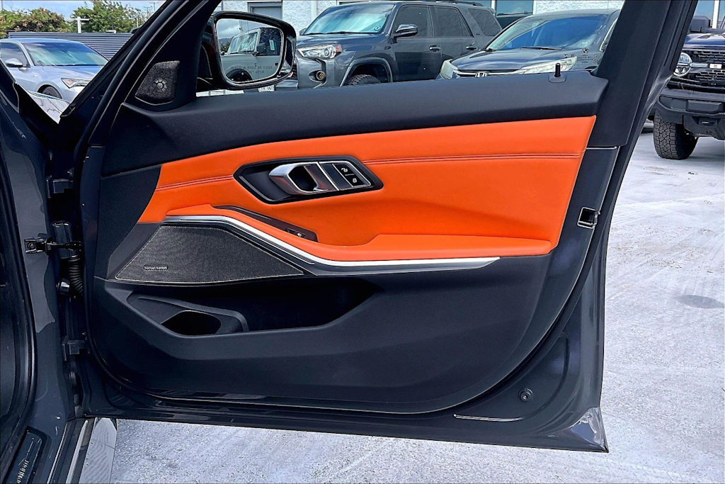 Thumbnail: 2021 BMW M3 - 28