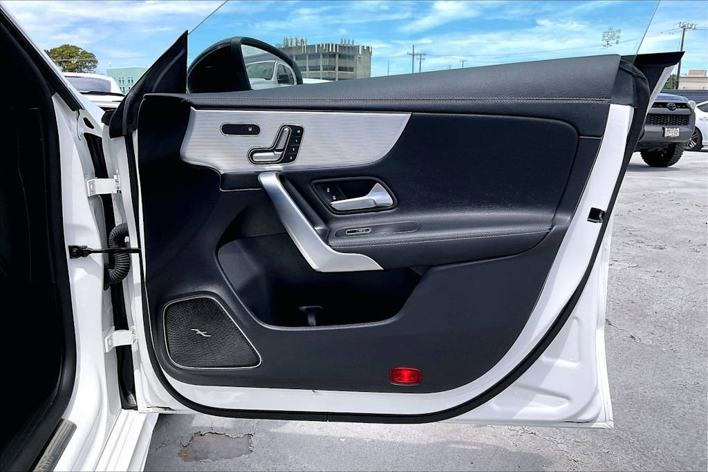 Thumbnail: 2020 Mercedes-Benz CLA - 28