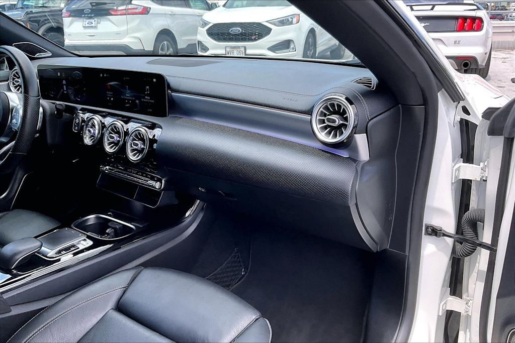 Thumbnail: 2020 Mercedes-Benz CLA - 24