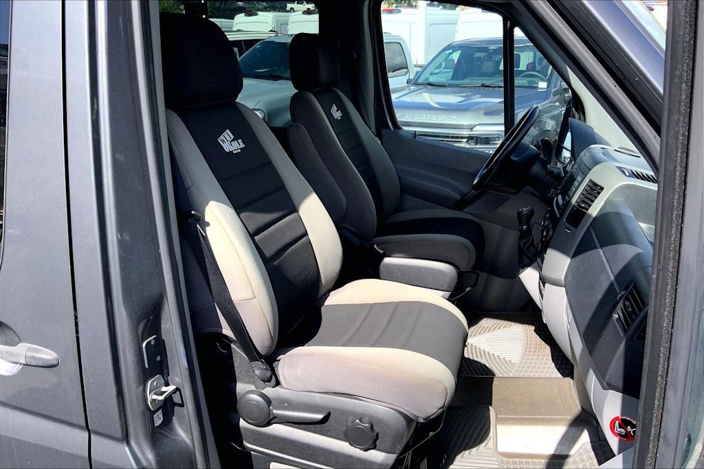 Thumbnail: 2016 Mercedes-Benz Sprinter - 12