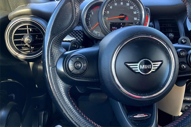2019 MINI Cooper S 24