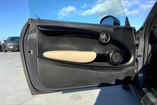 2019 MINI Cooper S 27