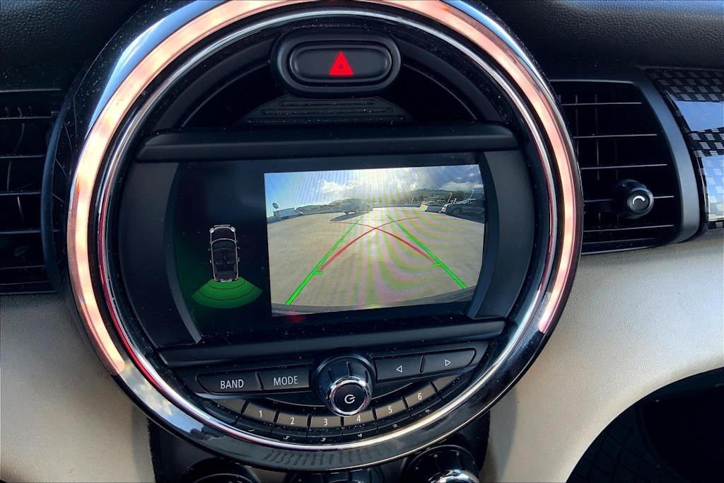 Thumbnail: 2019 MINI Cooper - 16