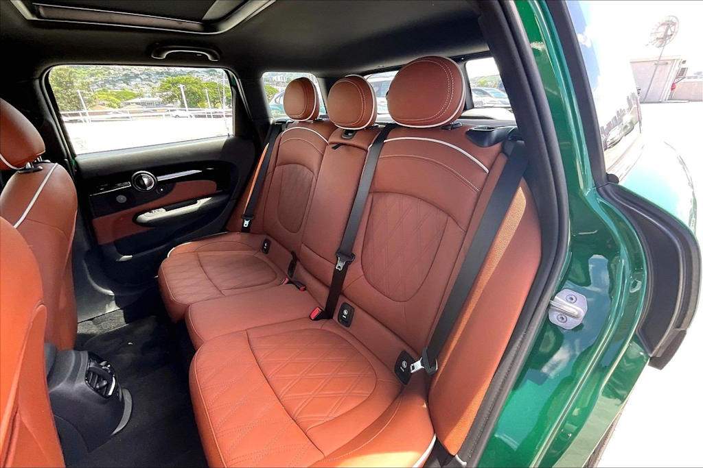 Thumbnail: 2023 MINI Cooper Clubman - 12