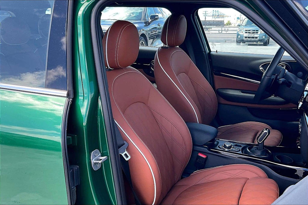 Thumbnail: 2023 MINI Cooper Clubman - 20