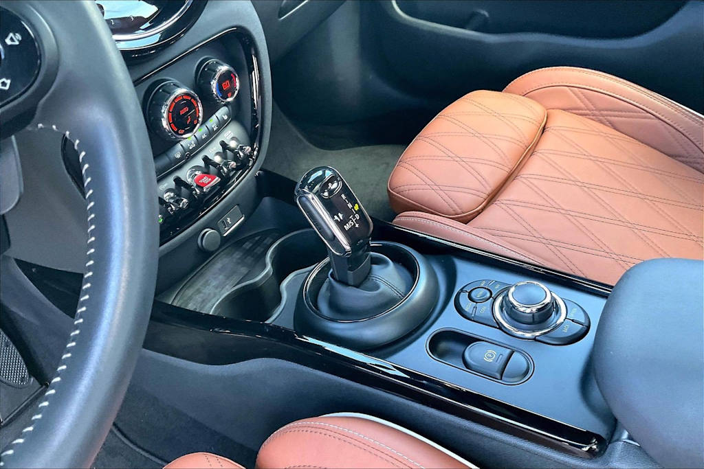 Thumbnail: 2023 MINI Cooper Clubman - 16