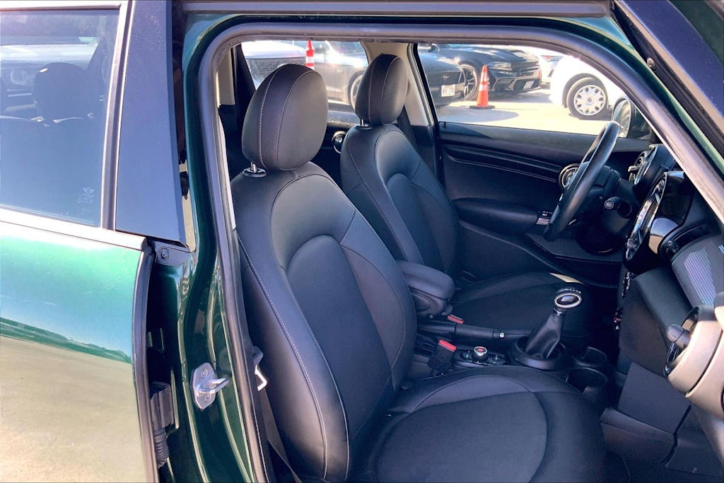 Thumbnail: 2017 MINI Cooper - 12