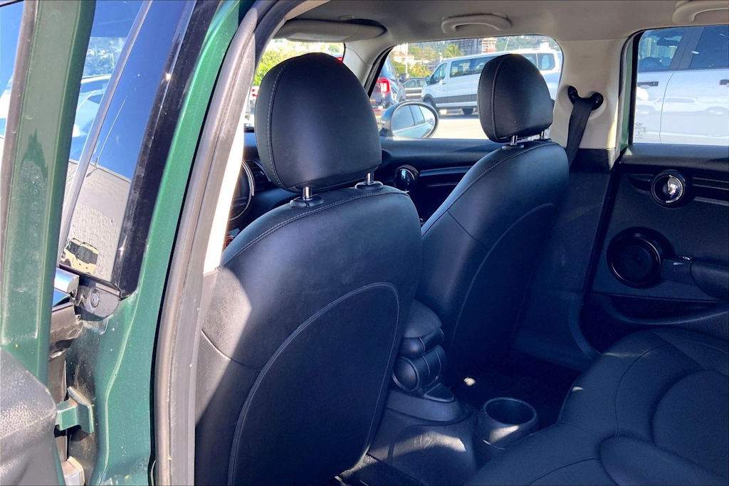 Thumbnail: 2017 MINI Cooper - 13