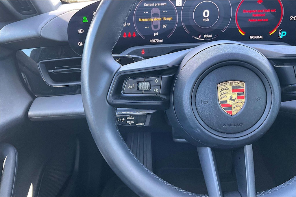 Thumbnail: 2023 Porsche Taycan - 25