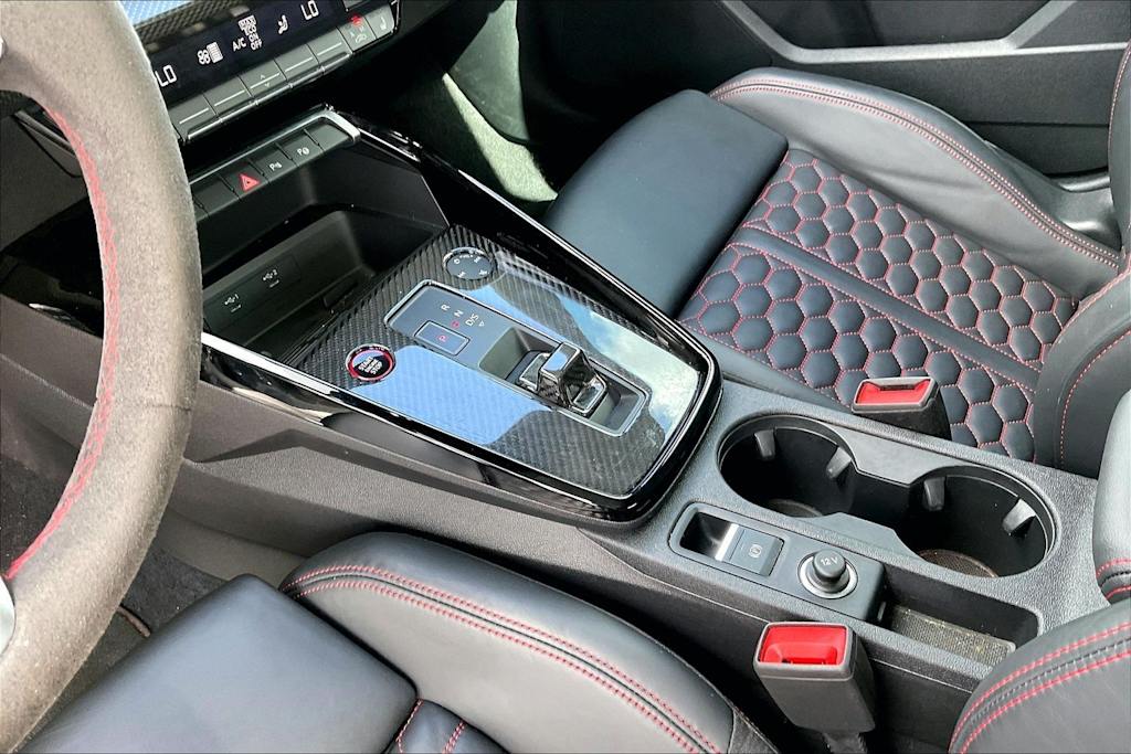Thumbnail: 2024 Audi RS 3 - 17