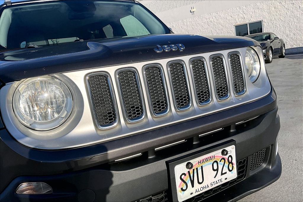 Thumbnail: 2016 Jeep Renegade - 33