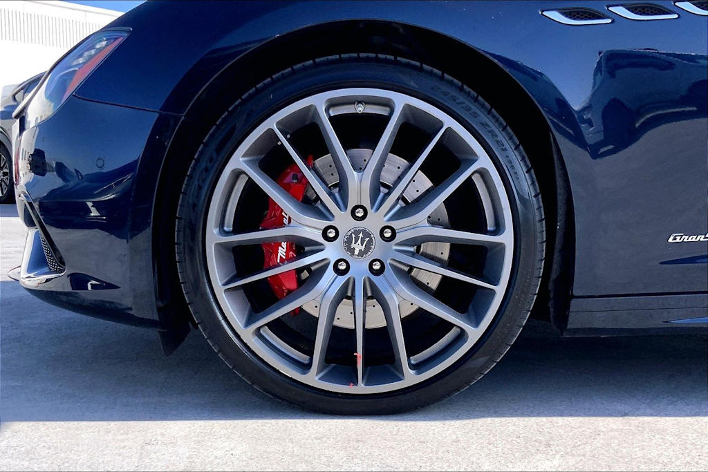 Thumbnail: 2020 Maserati Ghibli - 8