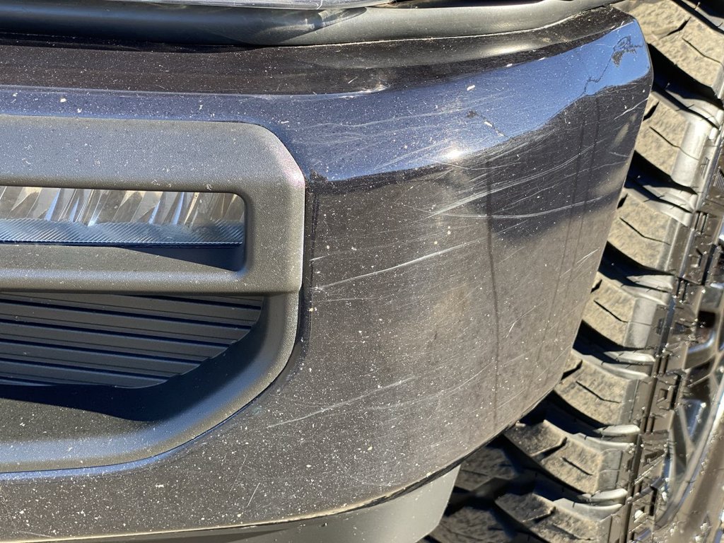 Thumbnail: 2022 Ford F-250 - 32