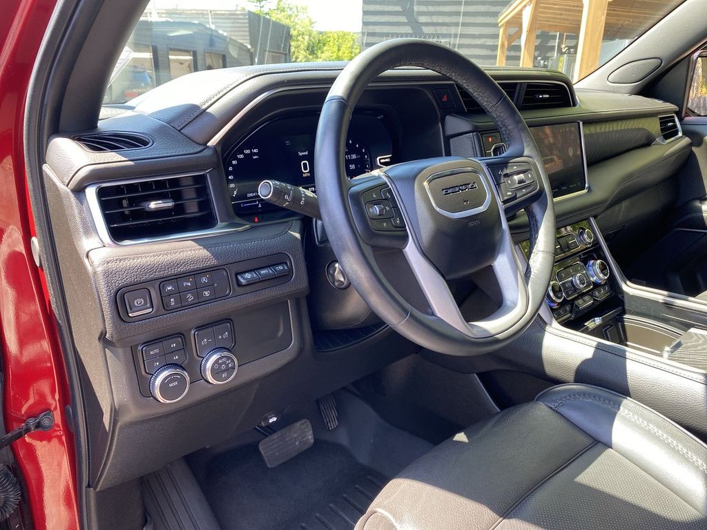 Thumbnail: 2024 GMC Yukon XL - 2