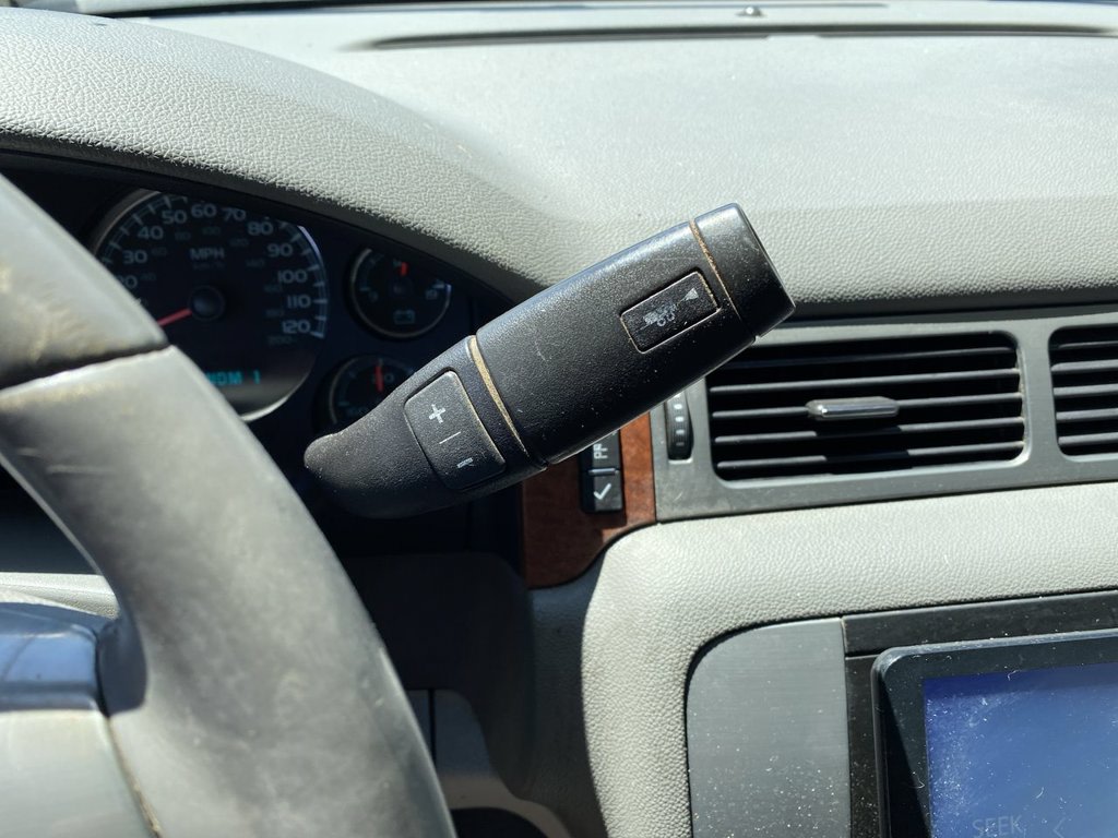 Thumbnail: 2008 GMC Sierra 2500 - 29