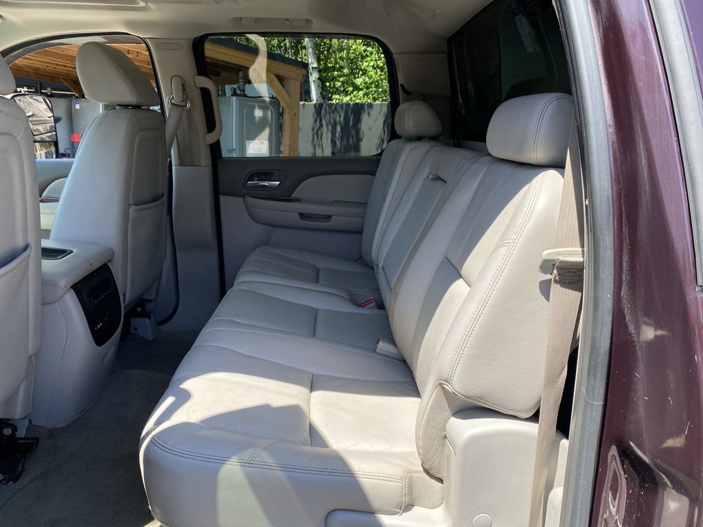 Thumbnail: 2008 GMC Sierra 2500 - 22