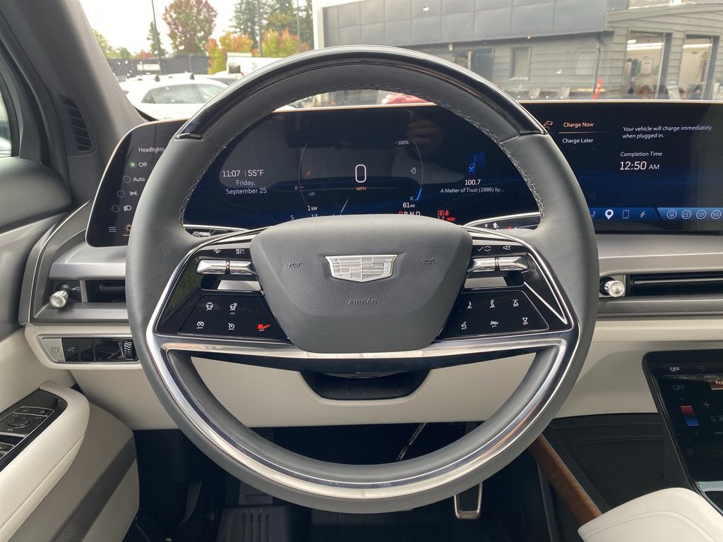 Thumbnail: 2026 Cadillac Vistiq - 12