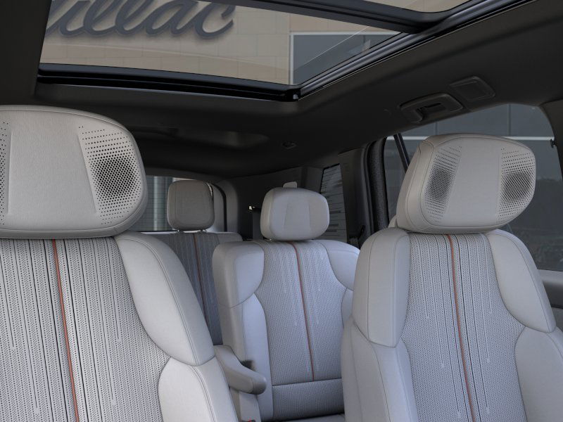 2026 Cadillac Vistiq Sport 24