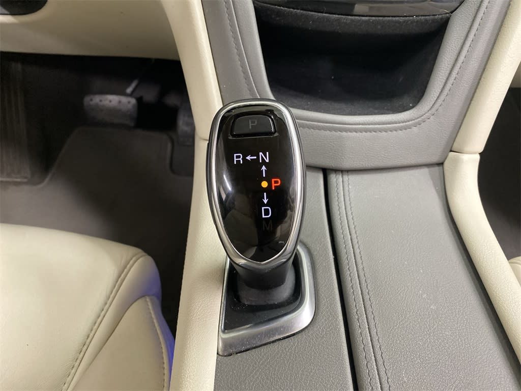 Thumbnail: 2019 Cadillac XT5 - 15