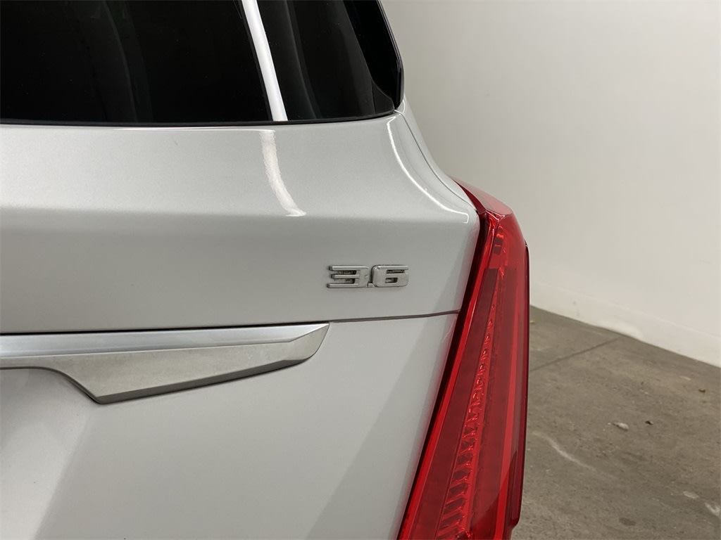 Thumbnail: 2019 Cadillac XT5 - 24