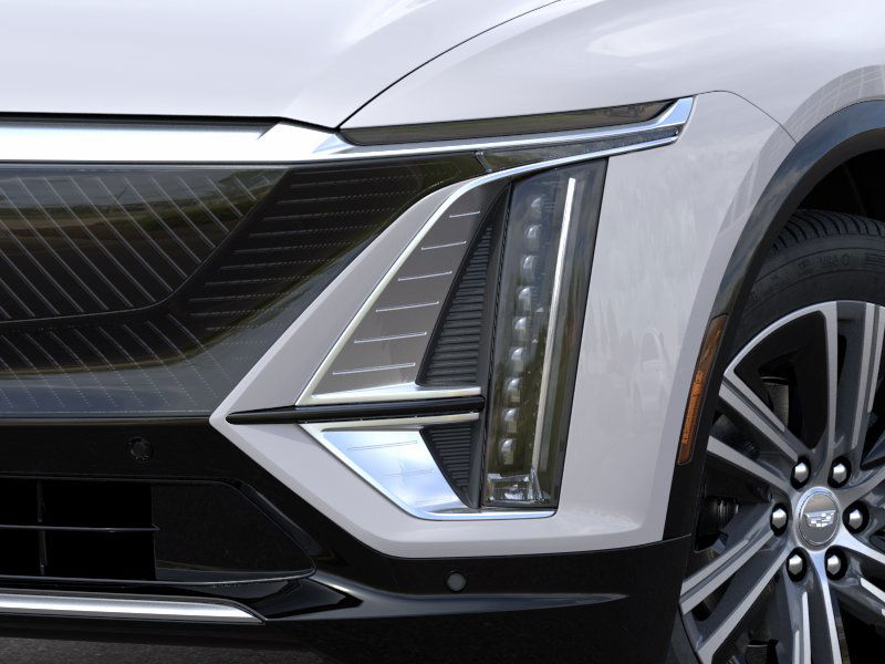 Thumbnail: 2025 Cadillac Lyriq - 19