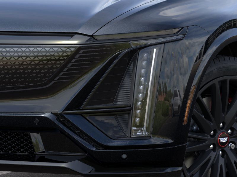 Thumbnail: 2026 Cadillac Lyriq - 19
