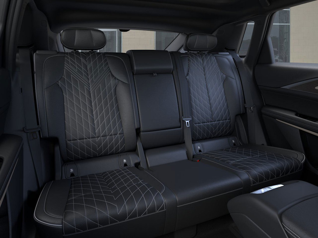 Thumbnail: 2026 Cadillac Lyriq - 9