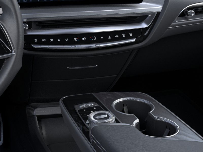 Thumbnail: 2026 Cadillac Lyriq - 10