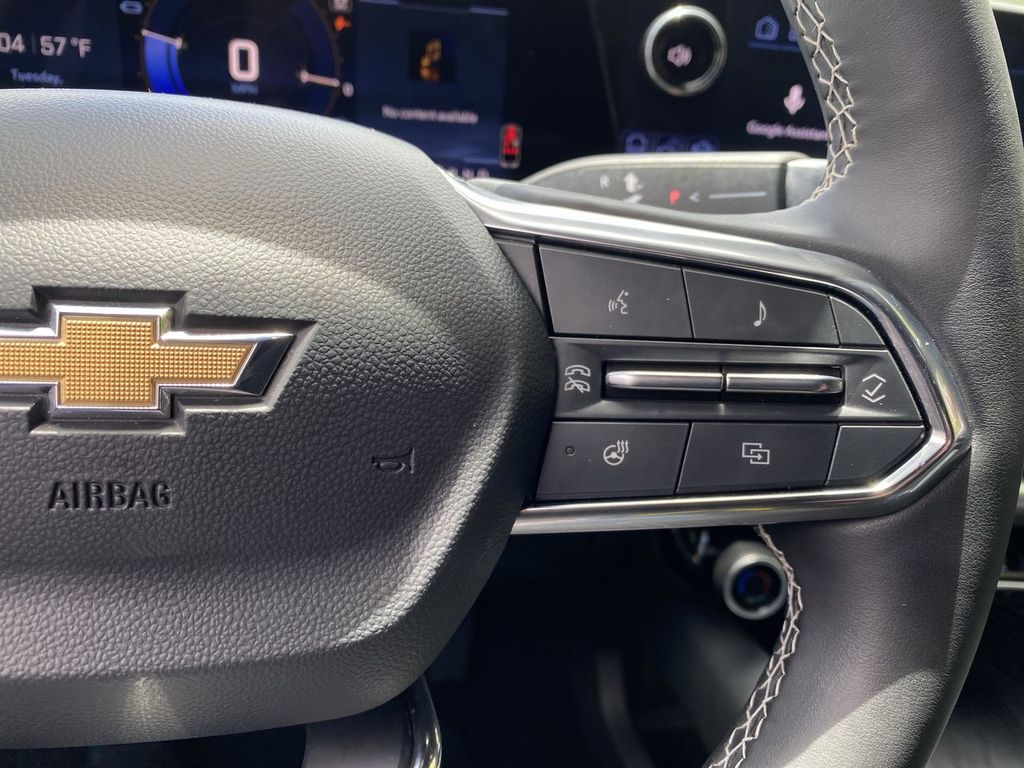 Thumbnail: 2024 Chevrolet Equinox - 26