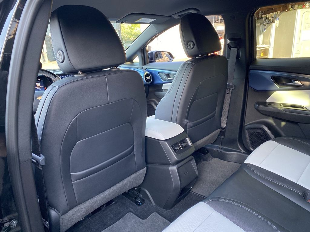 Thumbnail: 2024 Chevrolet Equinox - 11