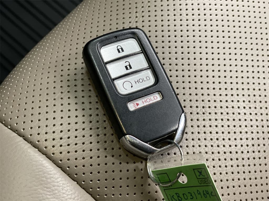 Thumbnail: 2019 Honda Ridgeline - 18