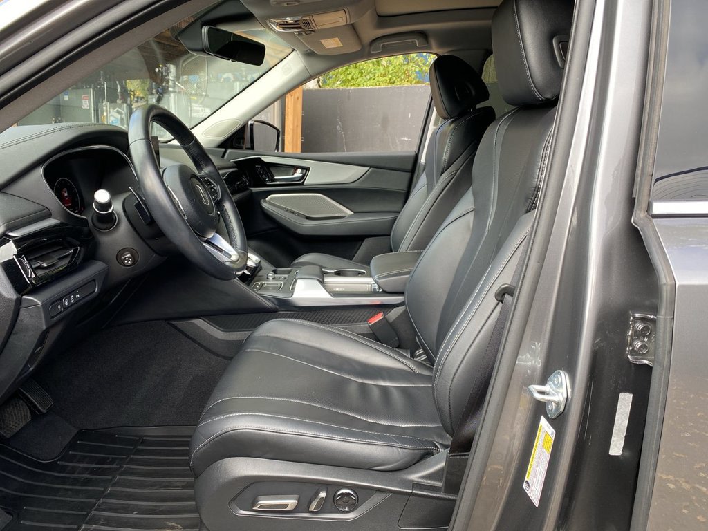 Thumbnail: 2023 Acura MDX - 8