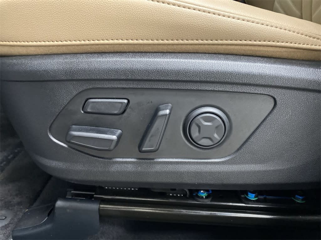 Thumbnail: 2025 Kia Sorento - 24