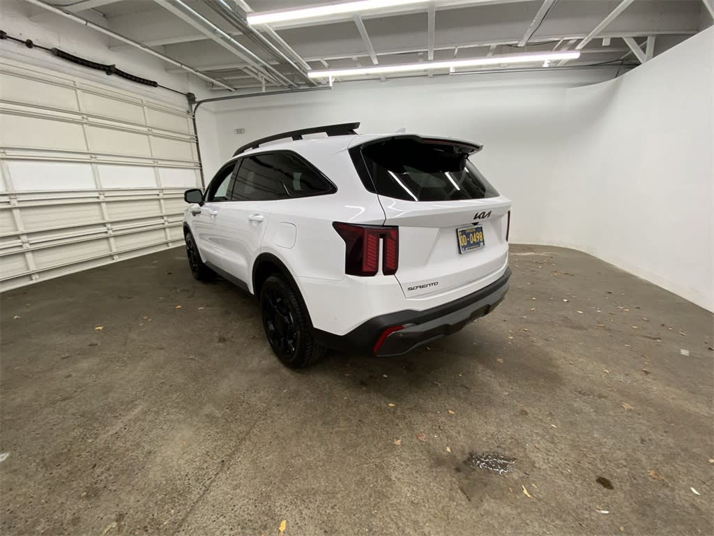 Thumbnail: 2025 Kia Sorento - 17