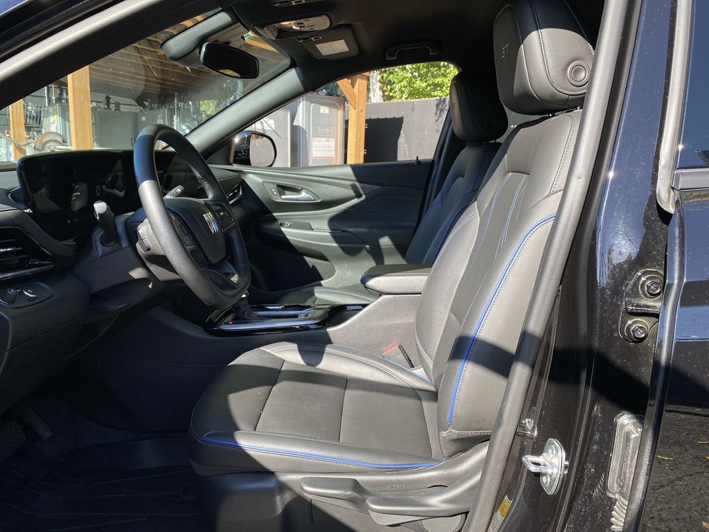 Thumbnail: 2024 Buick Envista - 9