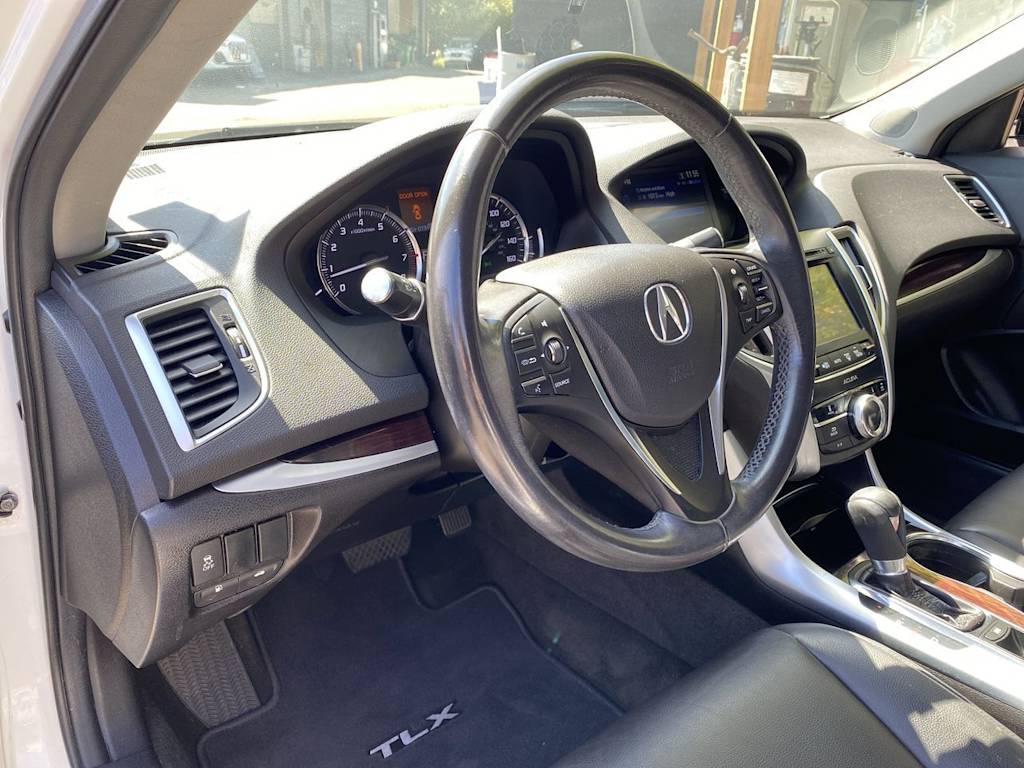 Thumbnail: 2016 Acura TLX - 2