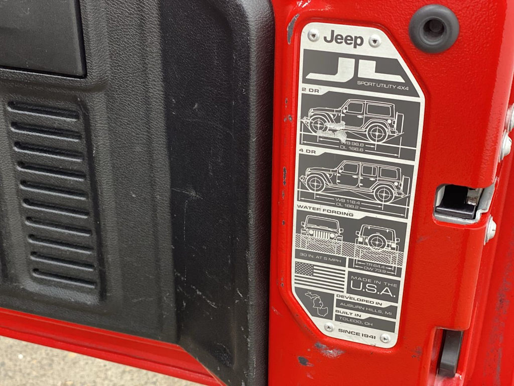 Thumbnail: 2020 Jeep Wrangler - 35