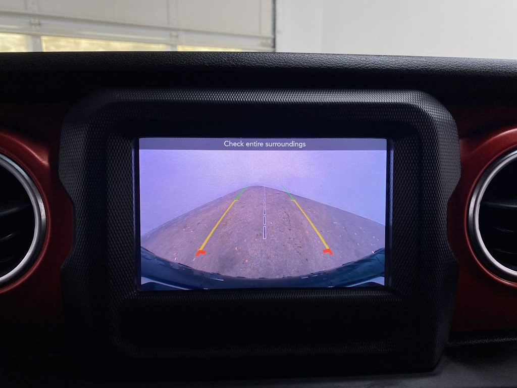 Thumbnail: 2020 Jeep Wrangler - 30