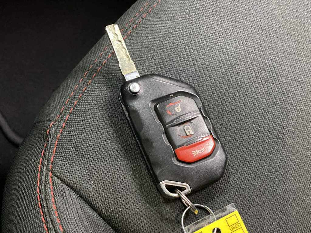 Thumbnail: 2020 Jeep Wrangler - 31