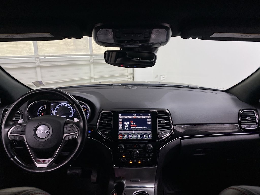 Thumbnail: 2020 Jeep Grand Cherokee - 9