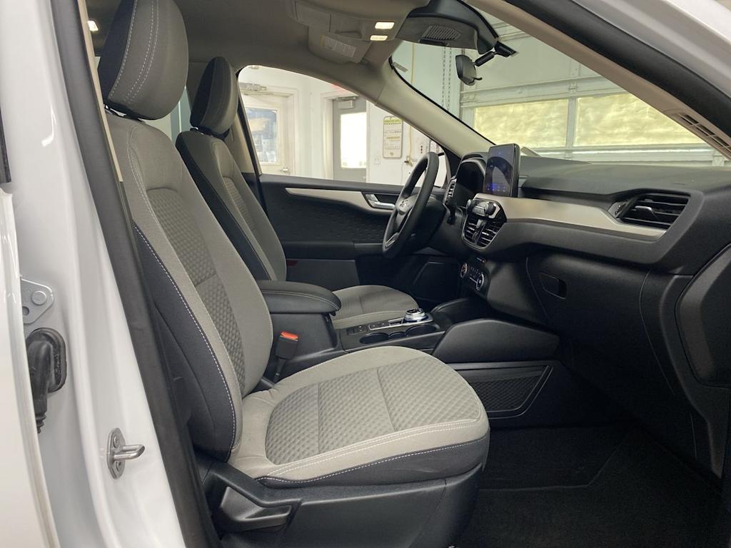 Thumbnail: 2020 Ford Escape - 11