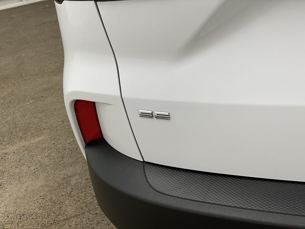 Thumbnail: 2020 Ford Escape - 6