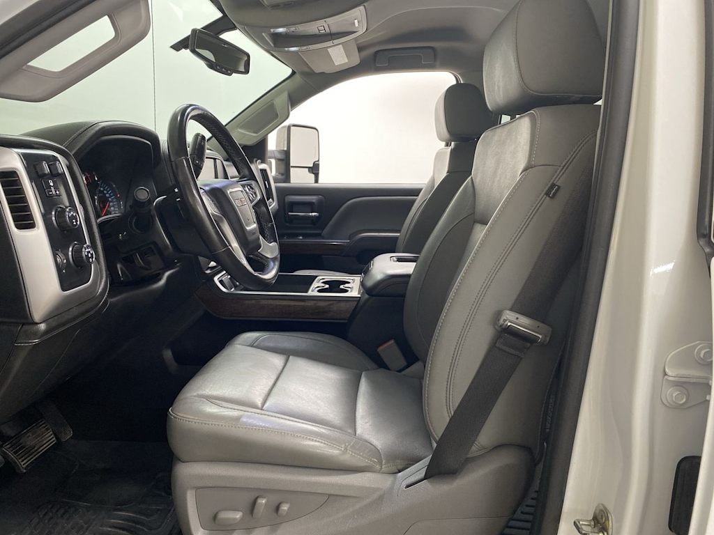 Thumbnail: 2018 GMC Sierra 2500 - 10