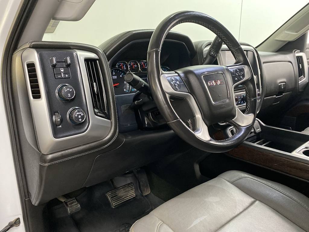 Thumbnail: 2018 GMC Sierra 2500 - 2