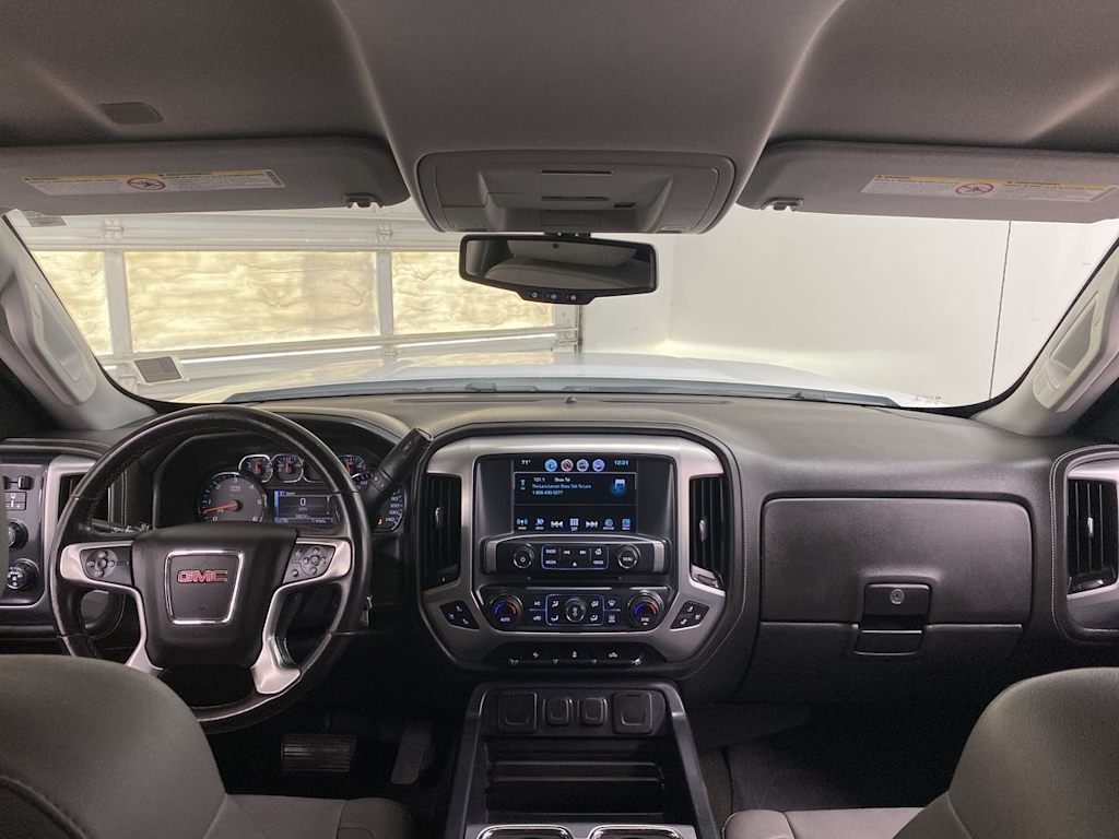 Thumbnail: 2018 GMC Sierra 2500 - 9