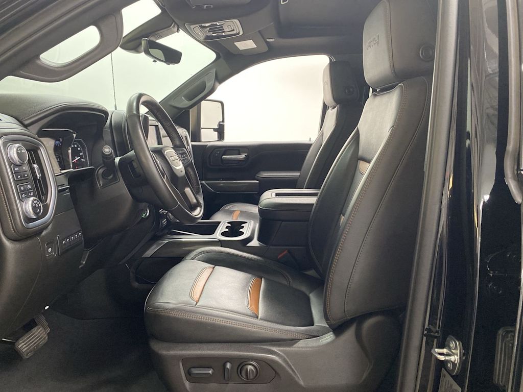 Thumbnail: 2022 GMC Sierra 3500 - 9