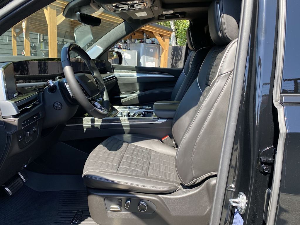 Thumbnail: 2026 Cadillac Escalade - 9