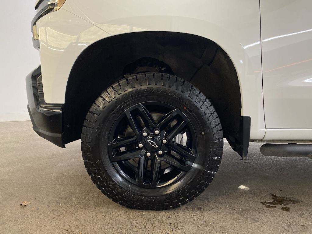 Thumbnail: 2021 Chevrolet Silverado 1500 - 8